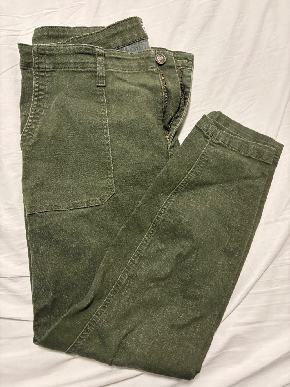 **StudioBlue Green Utility Skinny Pants | Size 33**